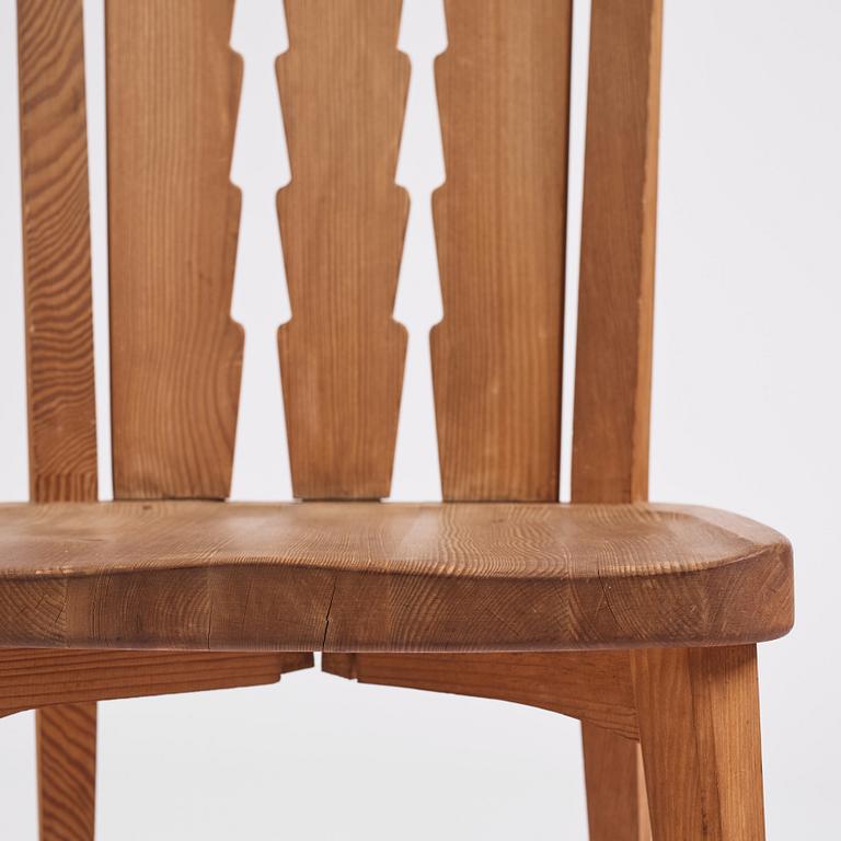 Nordiska Kompaniet, a pair of Swedish Modern pine 'Ekerö' chairs, ca 1947.