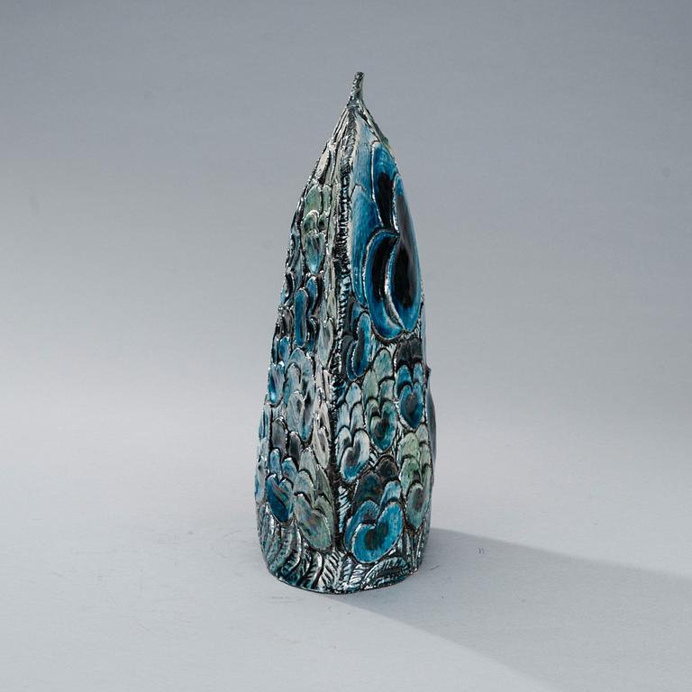 Birger Kaipiainen, A CERAMIC SCULPTURE.