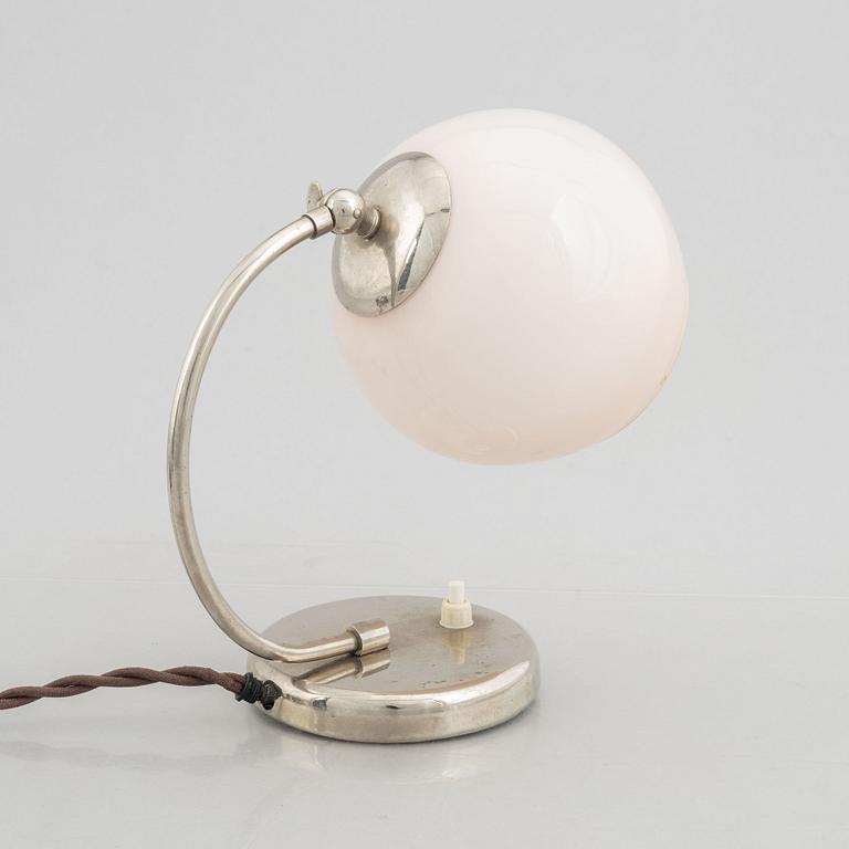 A 1930's wall light.