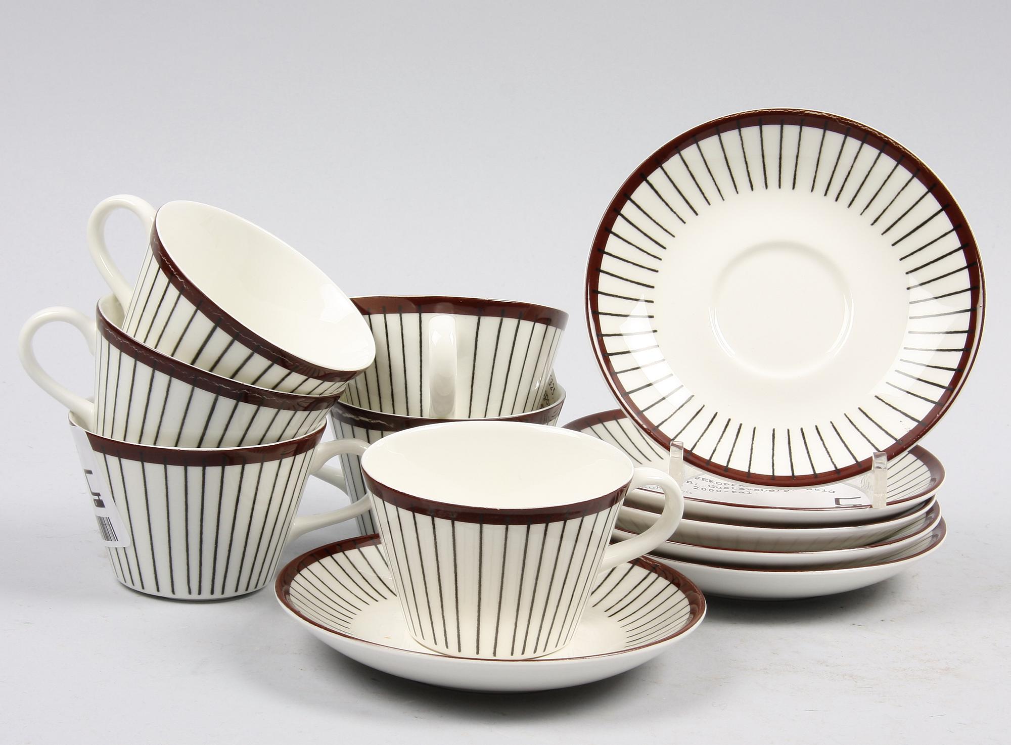 KAFFEKOPPAR med FAT, 6 st, benporslin, "Spisa Ribb", Stig Lindberg, Gustavsberg, 2000-tal.