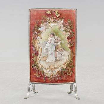BRASSKÄRM, plåt, rokokostil, 1900-talets första hälft.