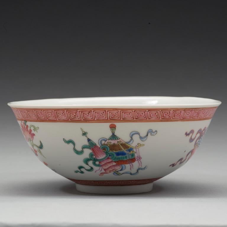 A Chinese bowl, Republic, 20th century with a Hongxian  mark.