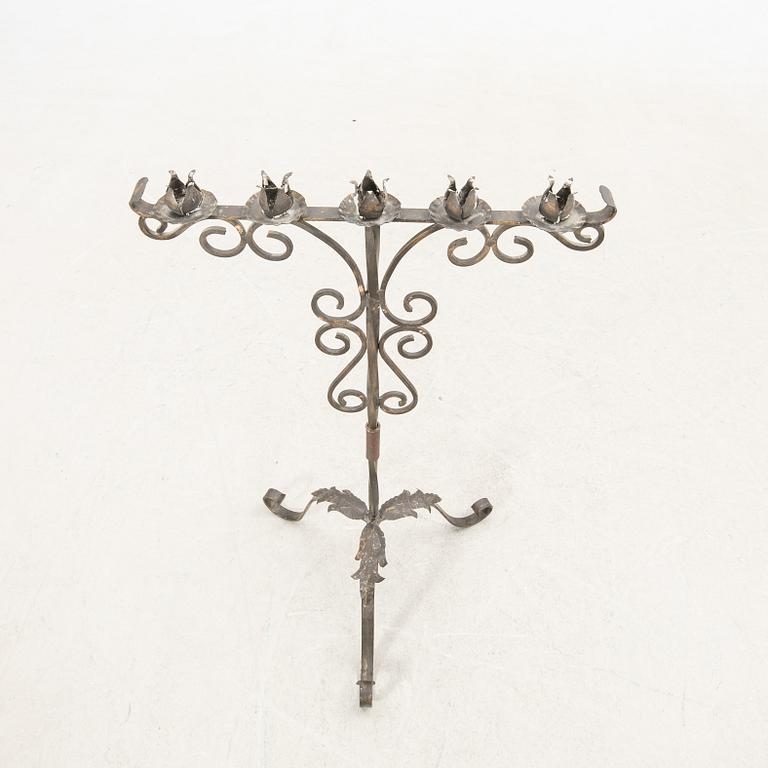 Golvljusstake 1900-talets mitt smide.