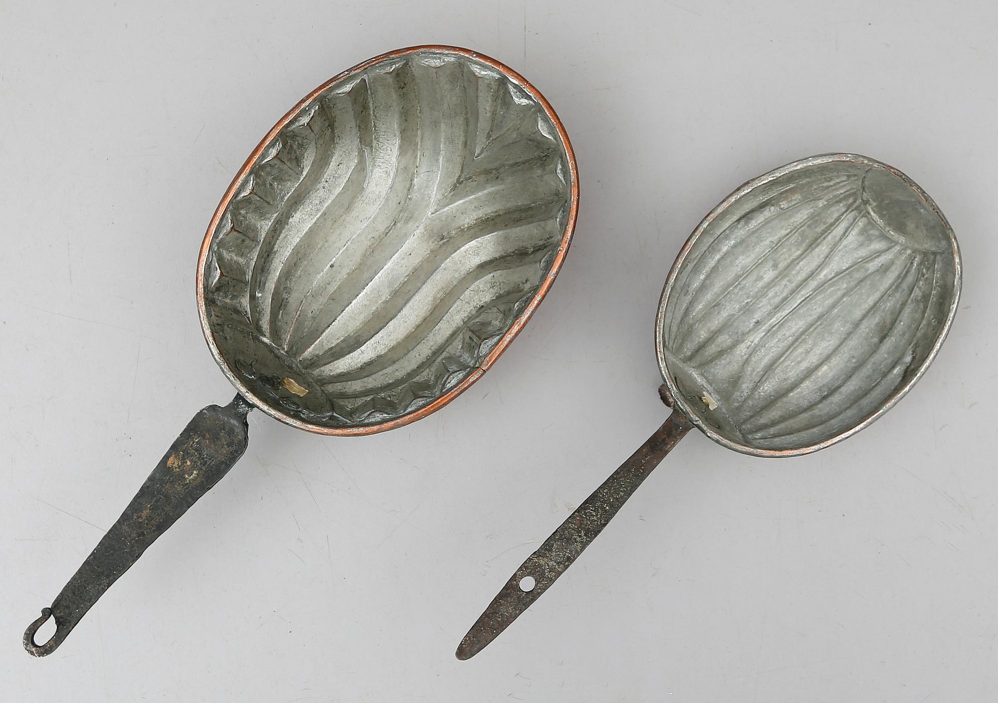 ALADÅBFORMAR, 2 st, koppar, 1800-tal.