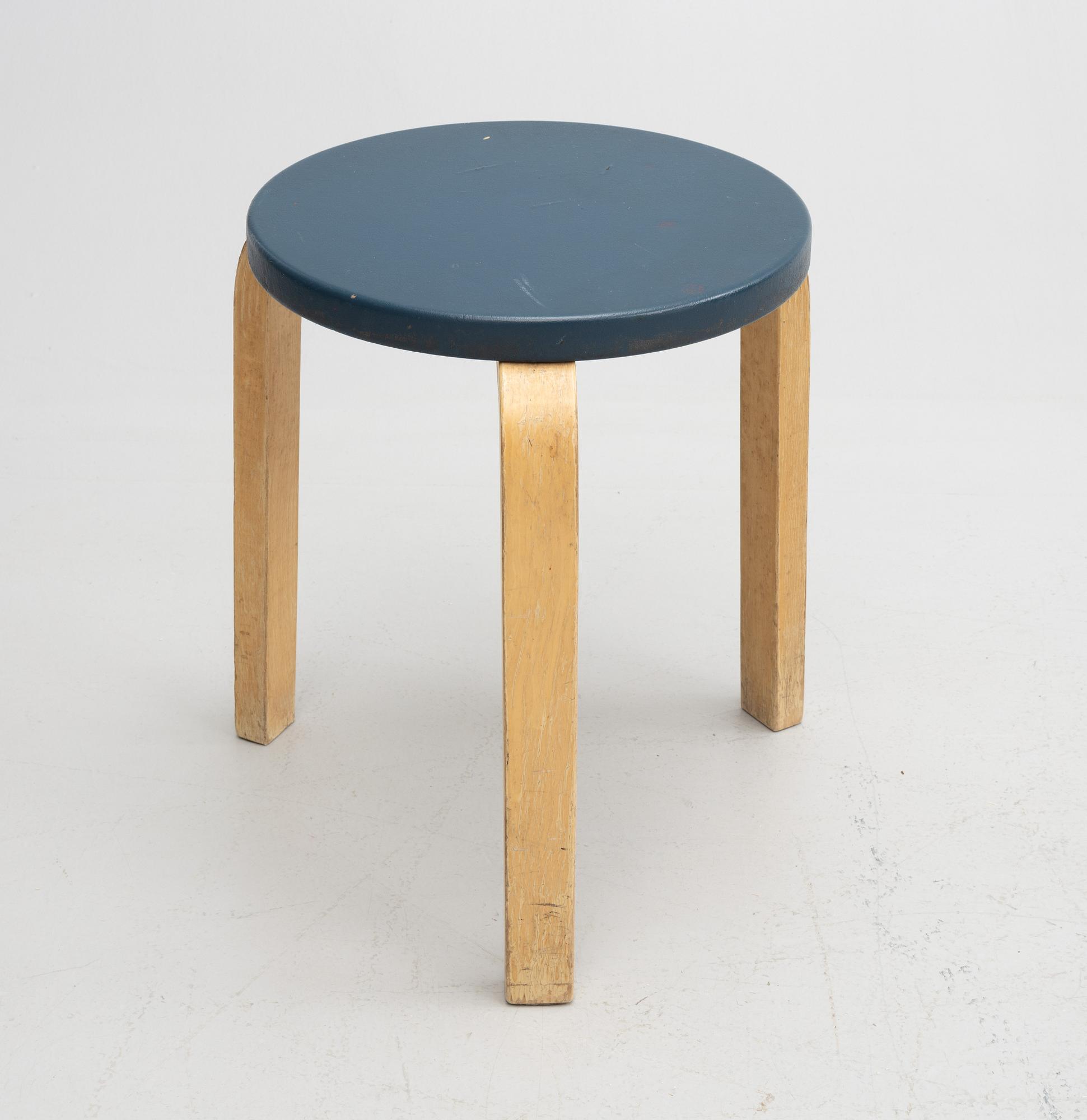 Alvar Aalto, a model '60' stool, Artek, Finland 1950's/60's.