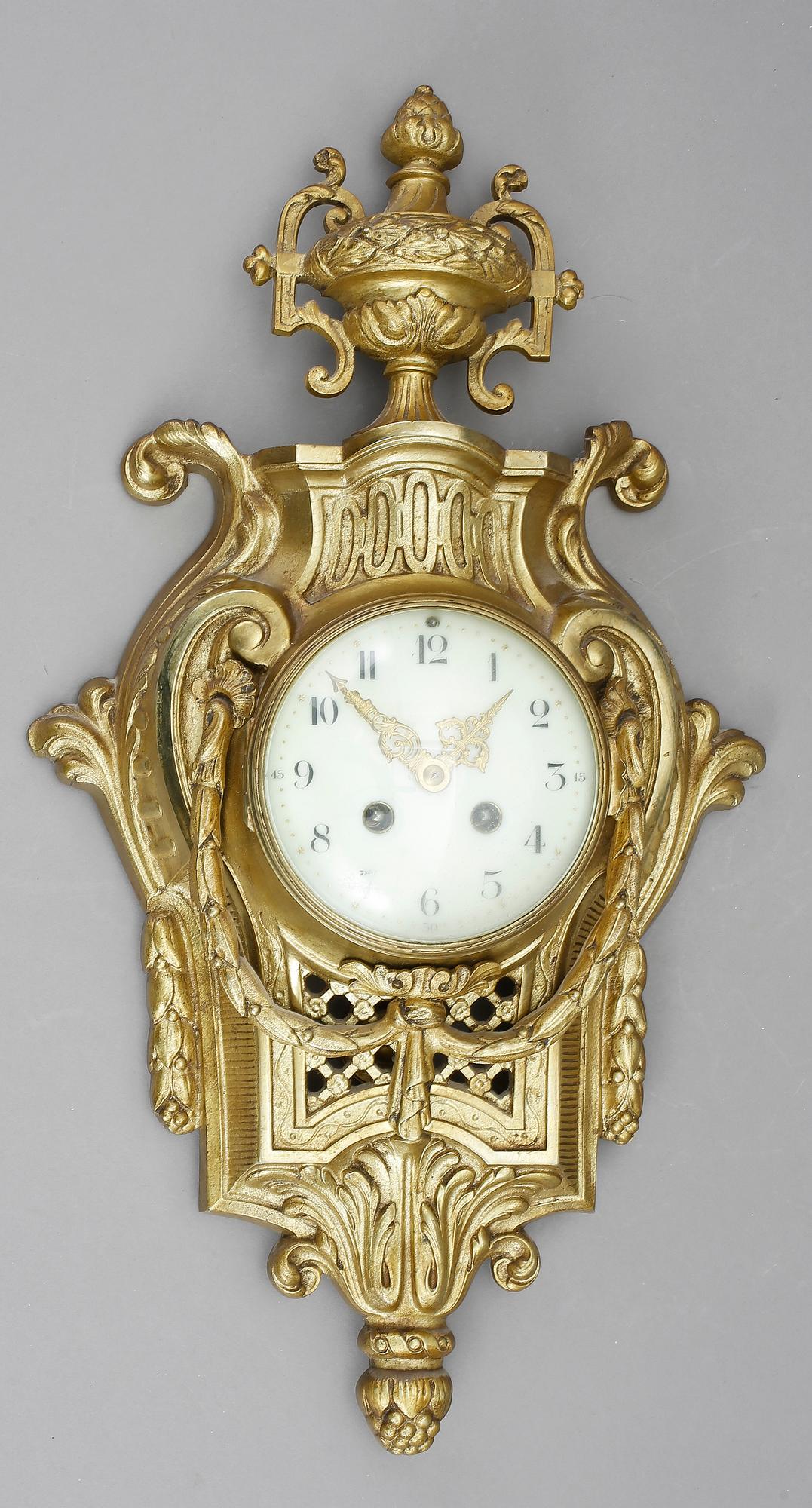 VÄGGPENDYL, förgylld mässing, urverket märkt Japy Frères, Frankrike, omkring år 1900.