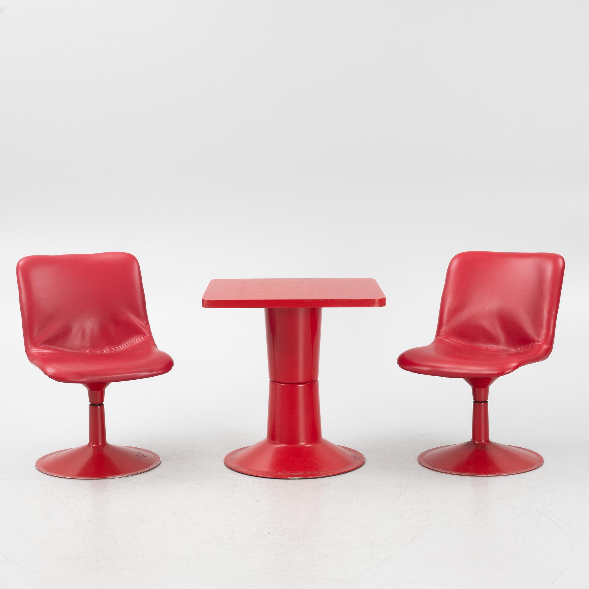 Yrjö Kukkapuro, a table and two chairs, "Saturnus", Haimi, Finland, 1970's.