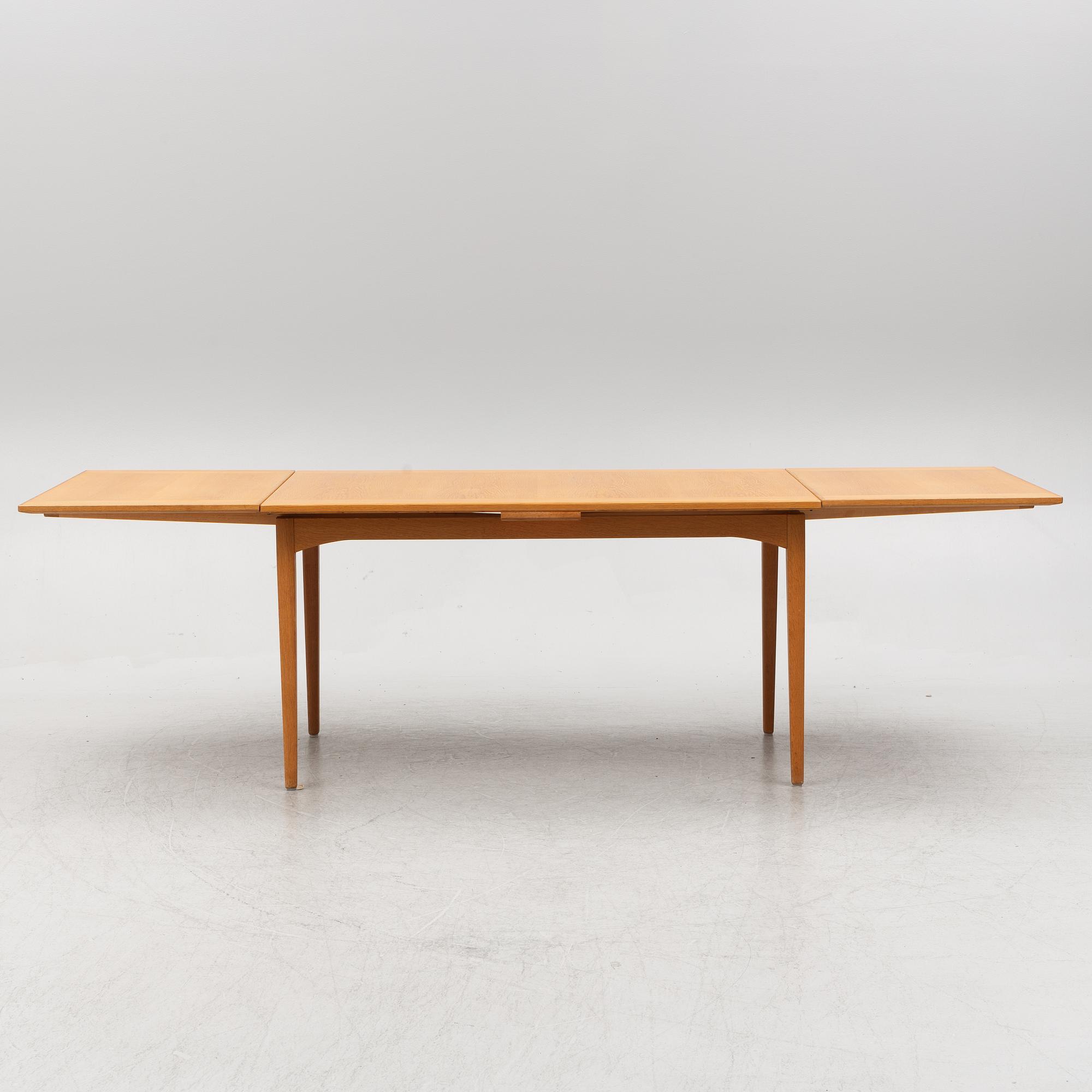 Carl Malmsten, dining table, "Calmare key", Åfors furniture factory.