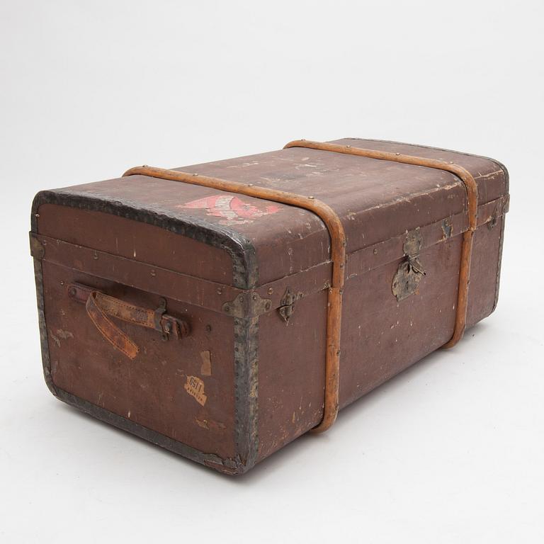 KOFFERT, 1900-talets början.