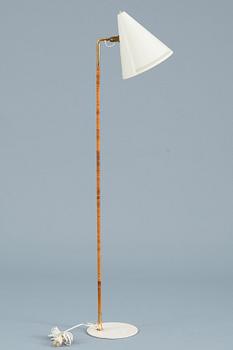 Paavo Tynell, GOLVLAMPA.