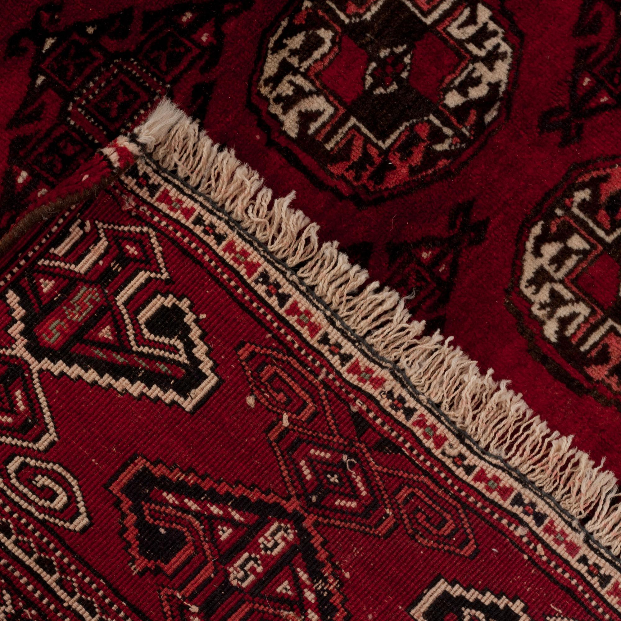 MATTA, Turkmensk, 1900-talets slut. Ca 340 X 227cm.