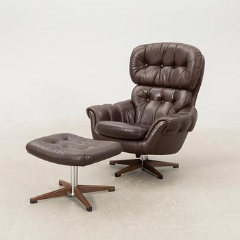 Fåtölj med fotpall  "Gungan", Slätte Möbler/Swedfurn, Töreboda, 1900-talets andra hälft.