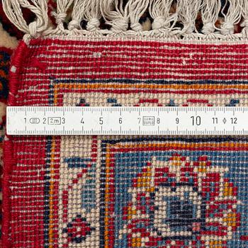 Matta, Old Keshan, 379 x 267 cm.