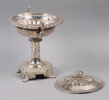 SOCKERSKÅL, silver, empire, Gustaf Möllenborg, Stockholm 1836. 900 gram.