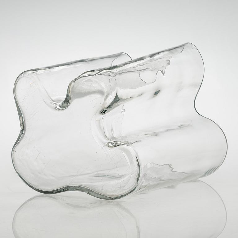 Alvar Aalto, maljakko, 3031, signeerattu Alvar Aalto.