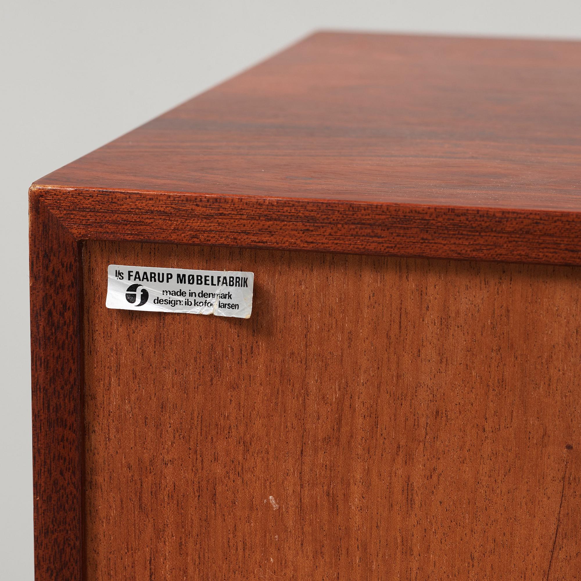 Ib Kofod-Larsen, A palisander sideboard, Faarup Møbelfabrik, Denmark 1960's.