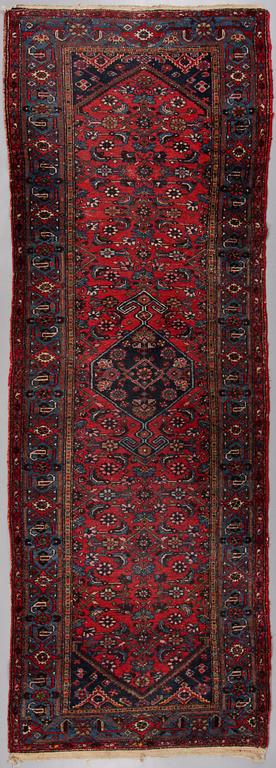 GALLERIMATTA, orientalisk, 304 x 106, 1900-talets andra hälft.