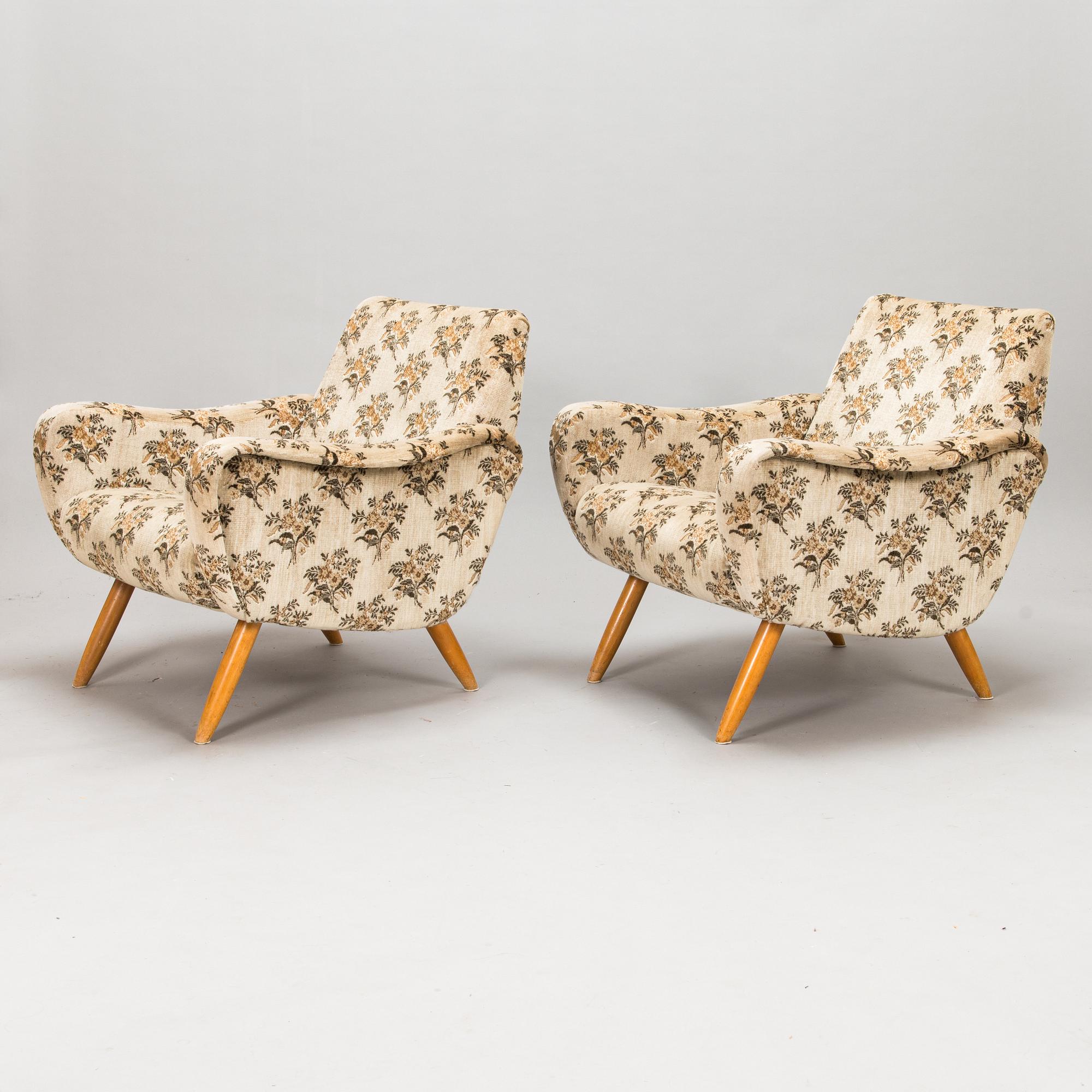 A pair of 1950s / 60s armchairs.