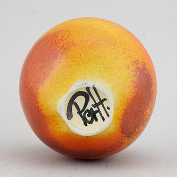 Per Hammarström, apple, ceramic.