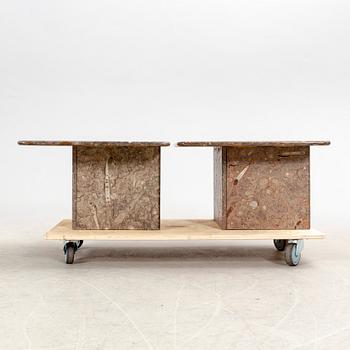 Sidobord/soffbord ett par sent 1900-tal.