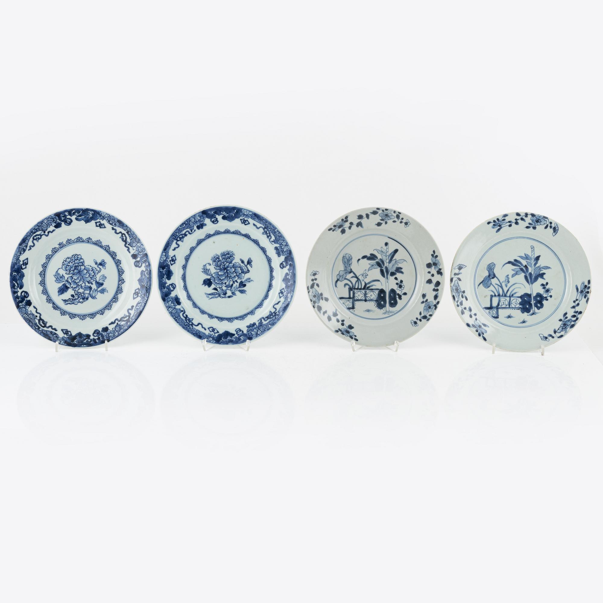 Nine Blue and White Porcelaine Plates, China, 18th-19th century.
