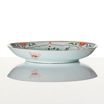 Fat, porslin, Kina, Qingdynastin, Kangxi (1662-1722).