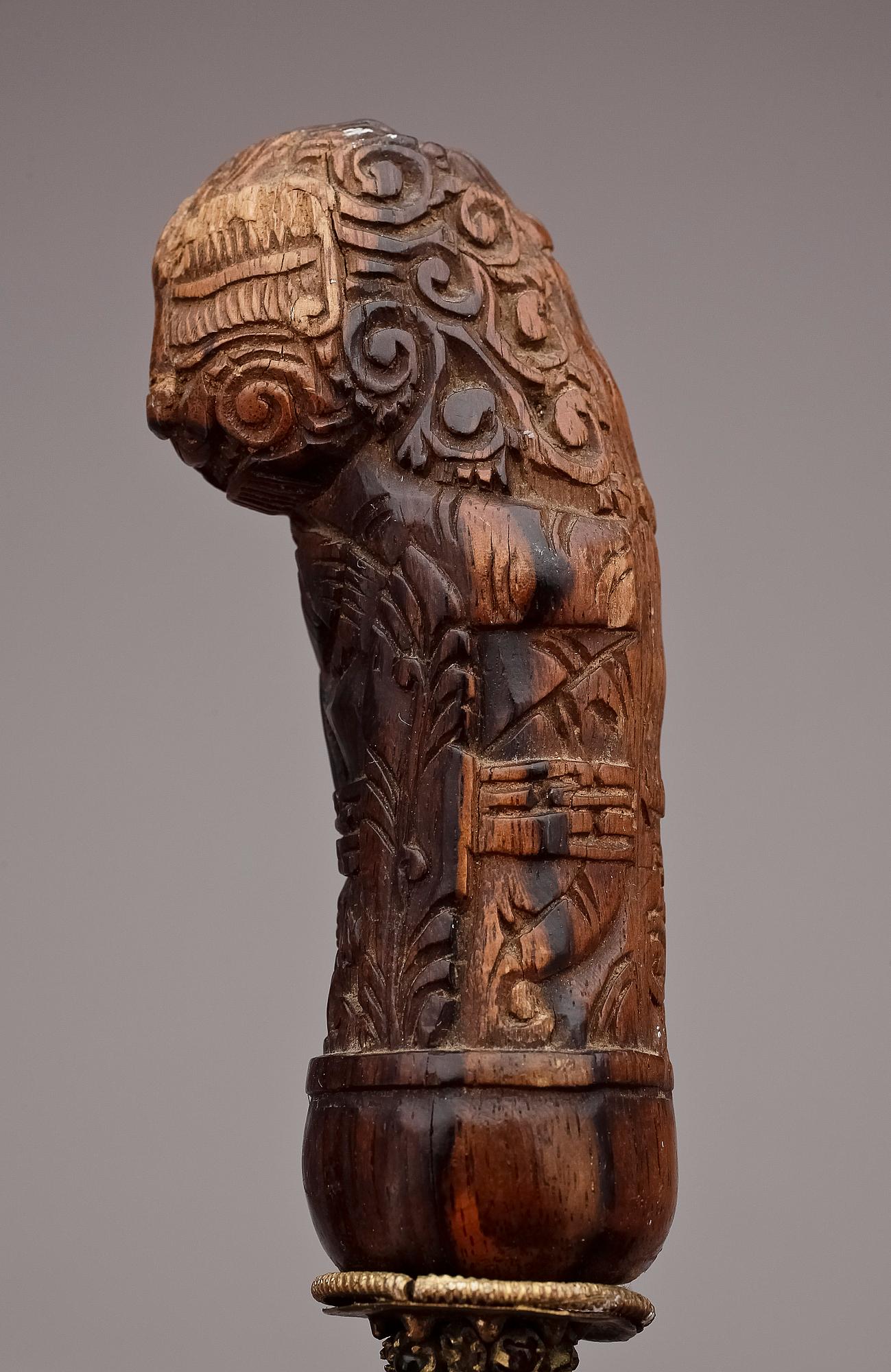 DOLKAR, 3 st, 1900-tal.