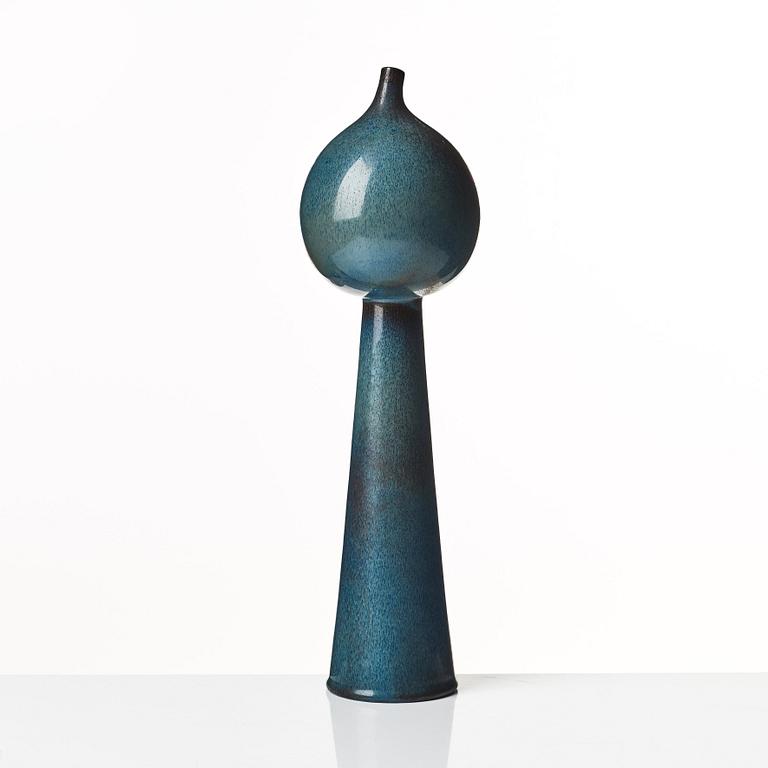 Stig Lindberg, a stoneware vase / sculpture, Gustavsberg studio, Sweden 1950's.