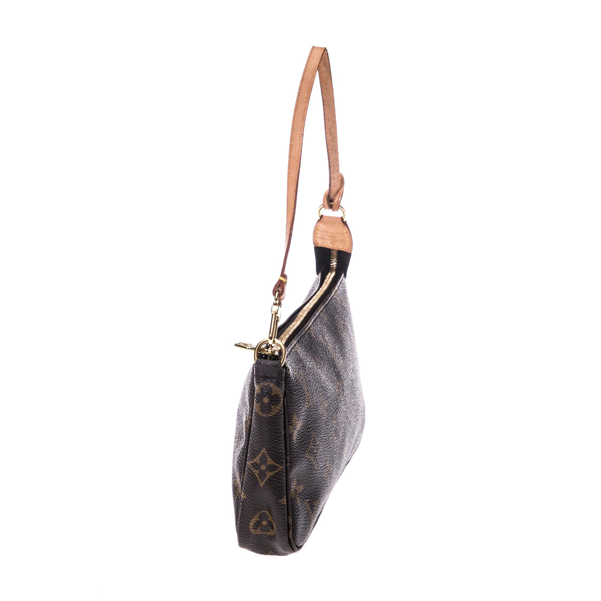 VÄSKA, "Pochette Accessoires", Louis Vuitton.