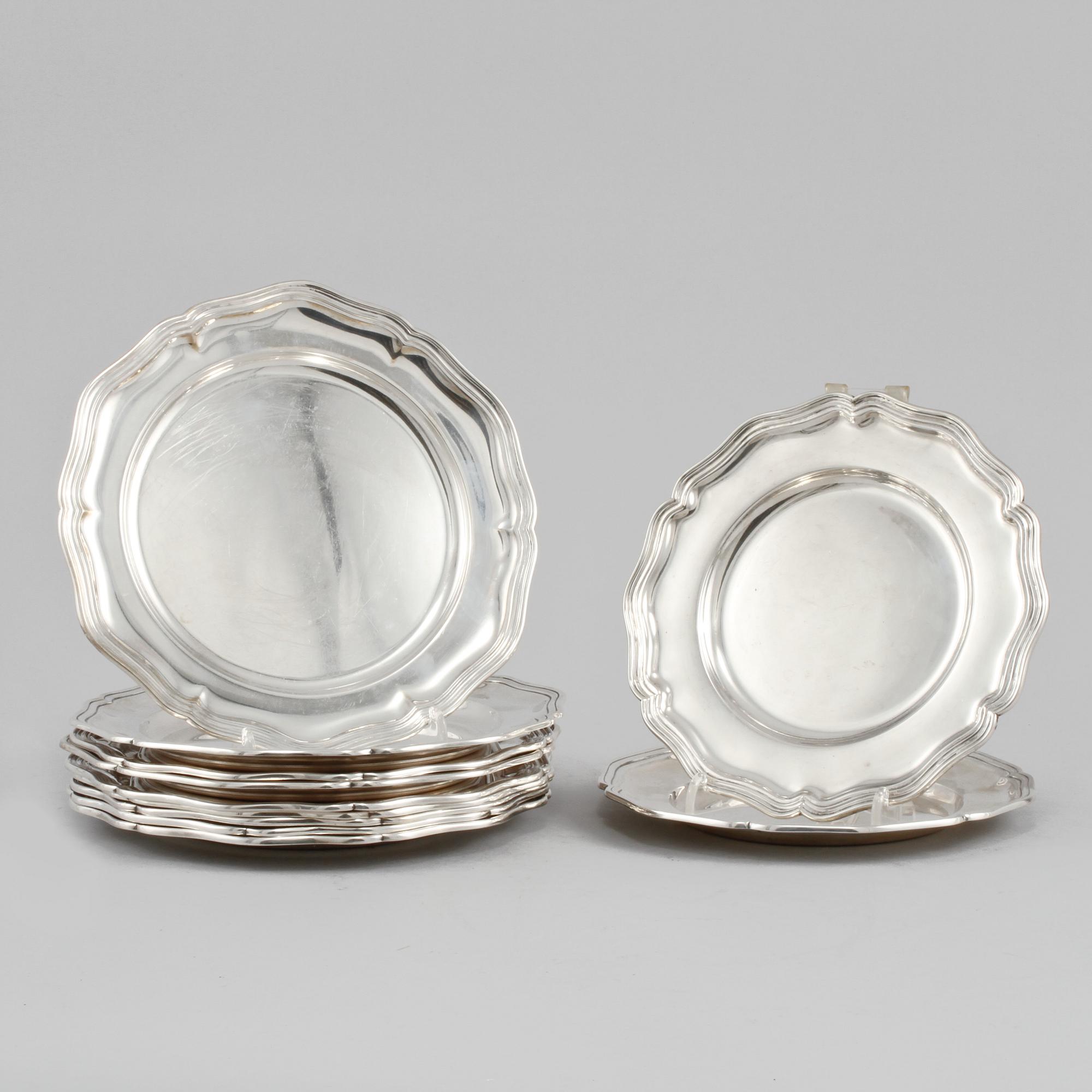 TALLRIKAR, 9 + 2 st, silver, C G Hallberg och K Andersson, Stockholm, 1920-tal, total vikt 2060 g.