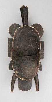 MASK, trä, Afrika, 1900-tal.