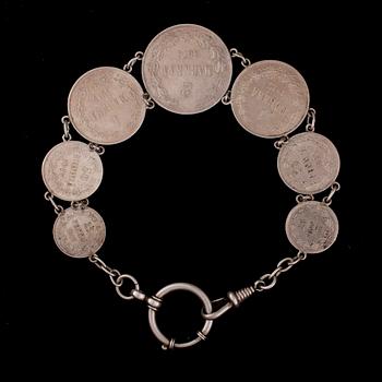 ARMBAND, silver, finska mynt. Vikt ca 34,7 g.