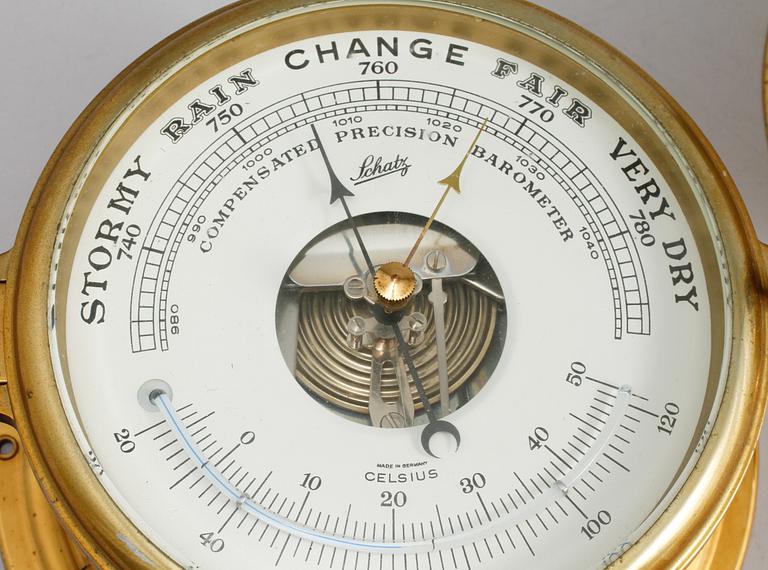 BAROMETER samt SKEPPSKLOCKA, Schatz, 1900-talets andra hälft.