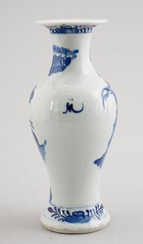 VAS, porslin, Kina, 1800-/1900-tal.