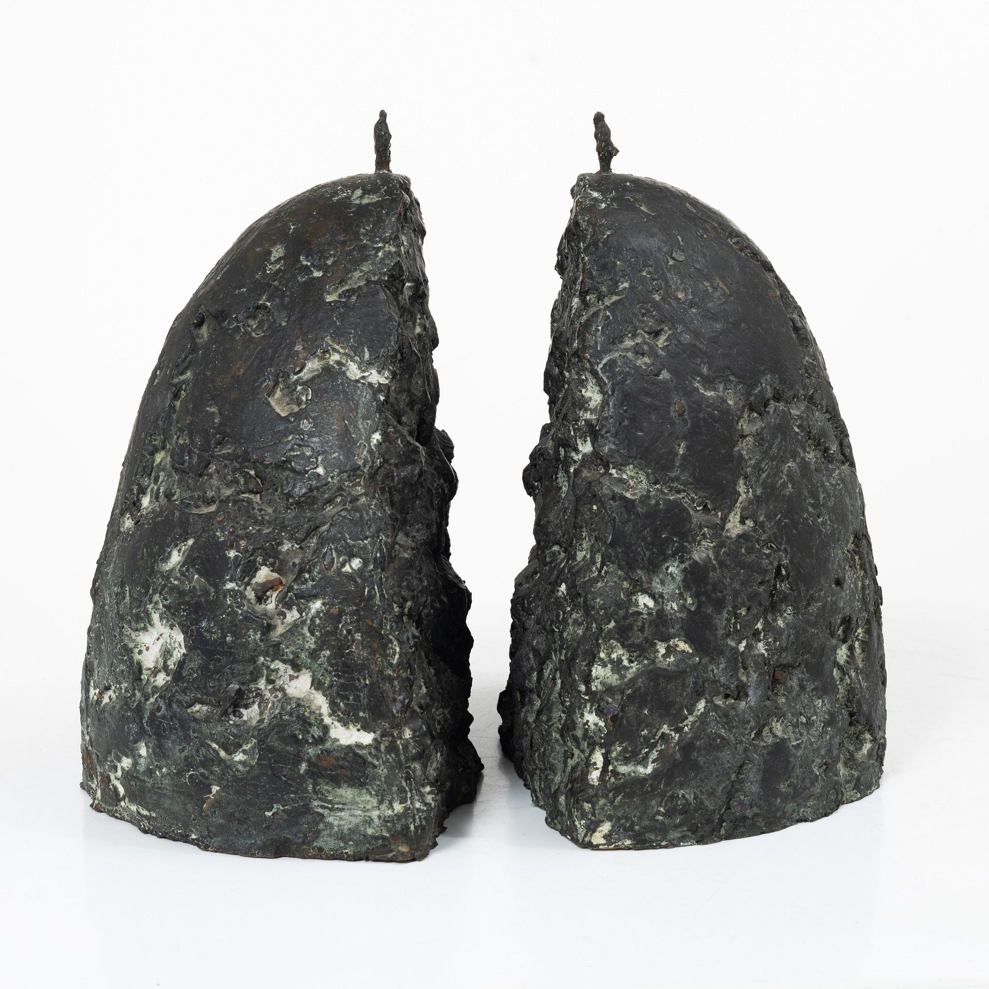 Teuvo Tuomivaara, "Cleft".