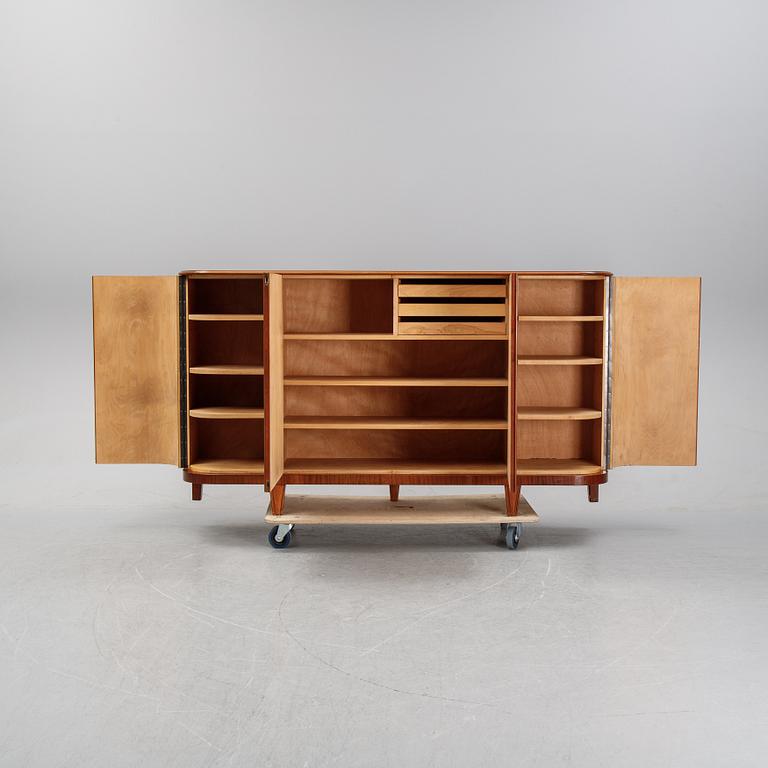 Sideboard, Paul Persson & Söner, Möbelaffär, Karlstad, 1940/50-tal.