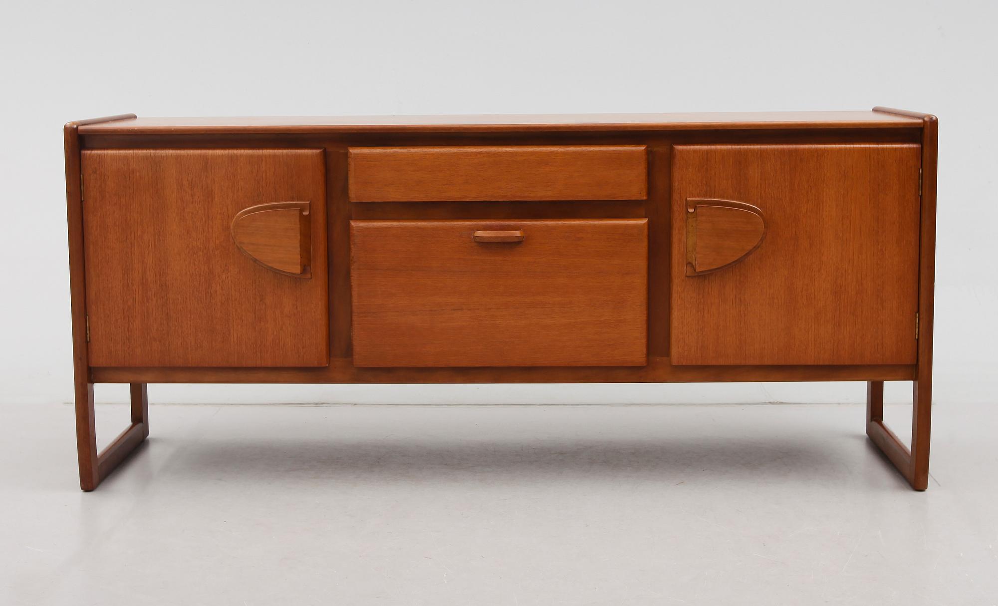 SIDEBOARD, 1900-talets andra hälft.