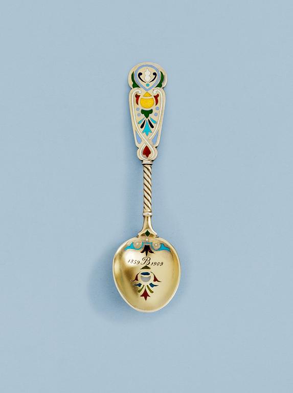 A RUSSIAN SILVER-GILT AND ENAMEL TEA-SPOON, Makers mark of Ivan P. Chlebnikov, Moscow 1908-1917.