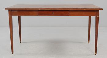 SKRIVBORD, gustaviansk stil, 1900-tal.