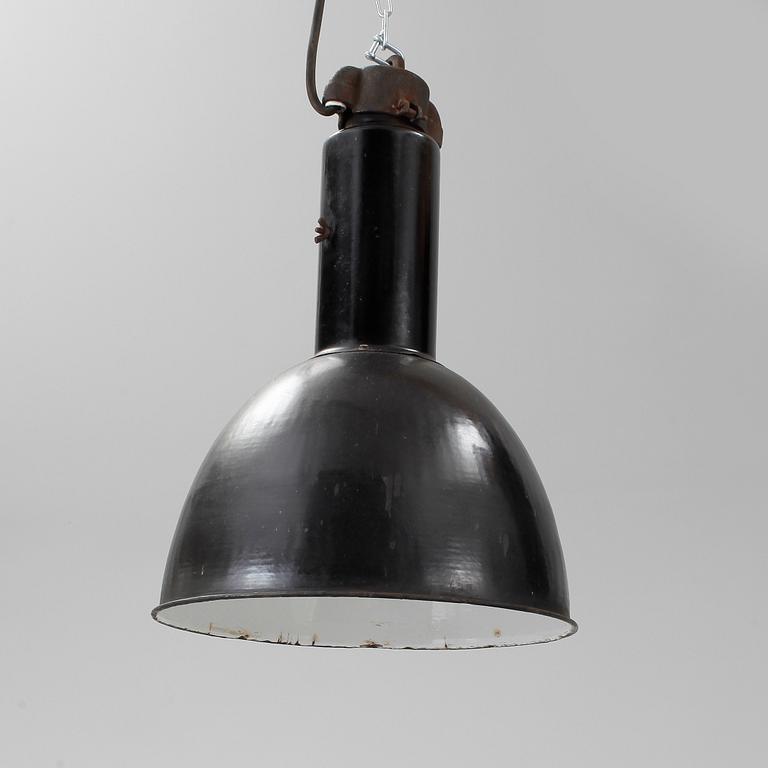 TAKLAMPA, industrimodell, 1900-talets första hälft.