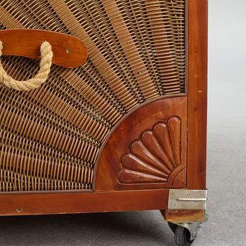 Trädgårdssoffa, "The Garden Haven Captain Seat Lounger", Mygind Design Scandinavia.
