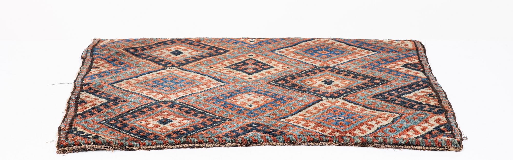 Textil, Jaff, Kakasus, ca 51 x 46 cm.