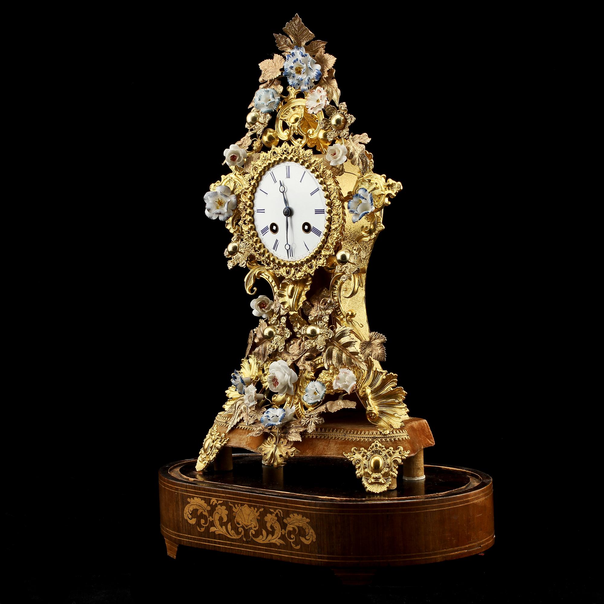 BORDSUR, rokokostil, 1900-tal.