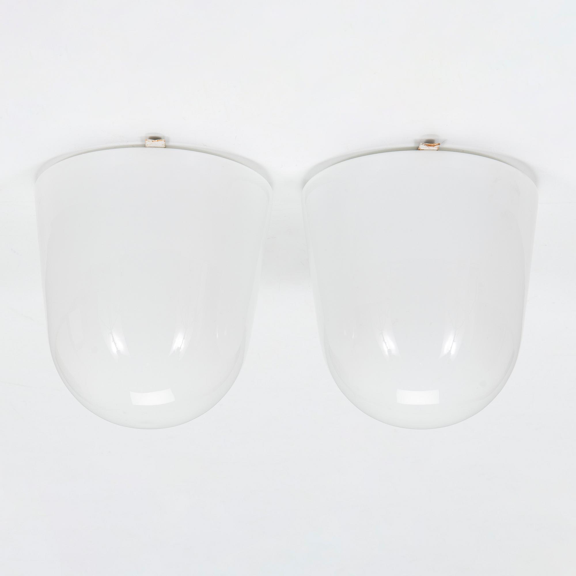 Paavo Tynell, a pair of mid-20th-century '80112' ceiling lights for Idman.