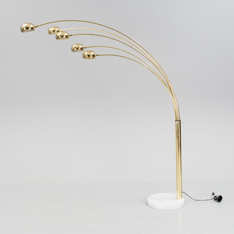 GOLVLAMPA, Qvist & Co, Fellingsbro, 1900-talets andra hälft.