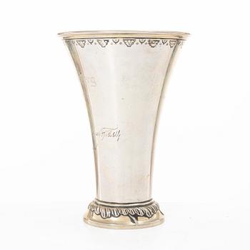 C.G. Hallberg, A Swedish silver beaker, Stockholm 1929.