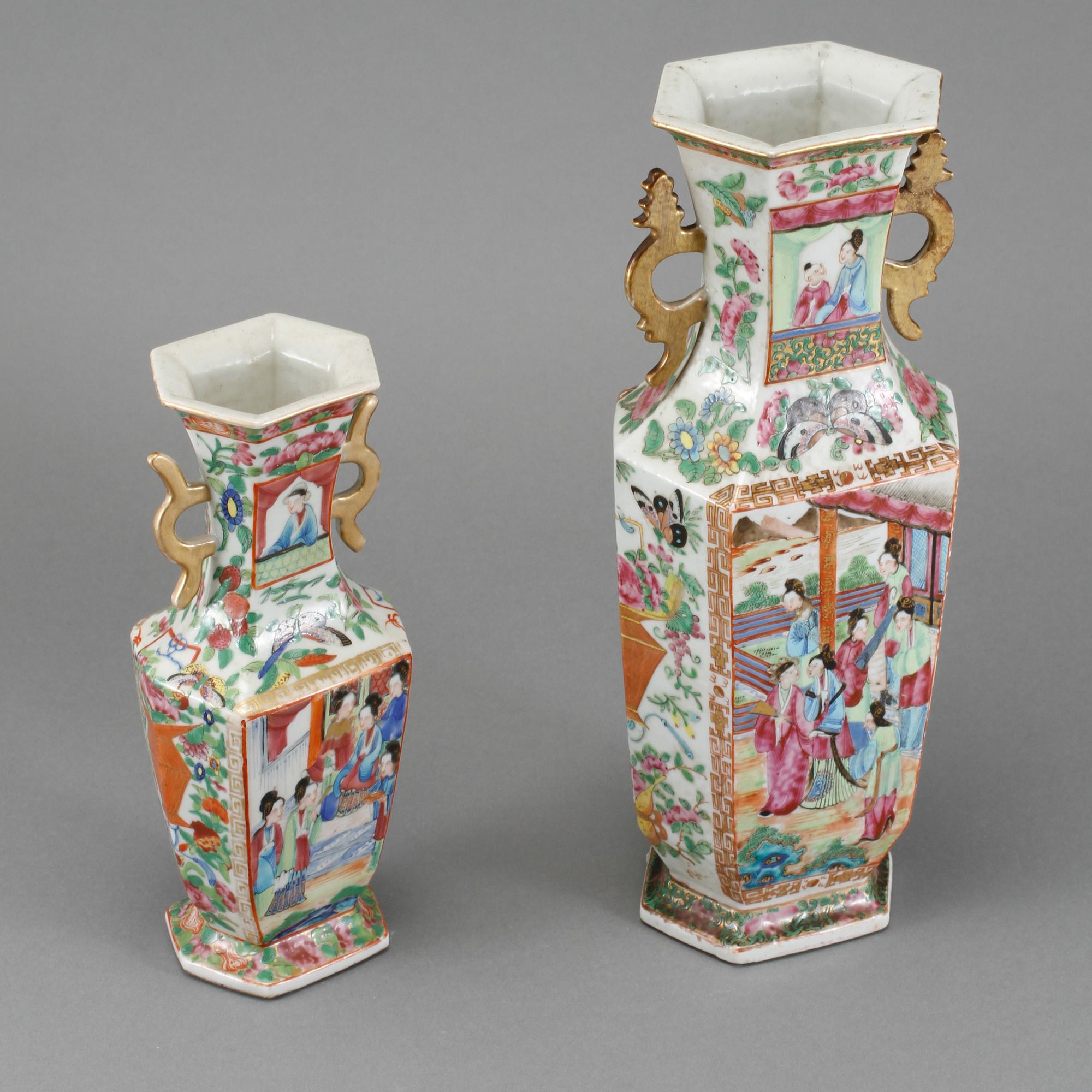 VASER, 2 st, porslin, Kina, 1800-talets slut.