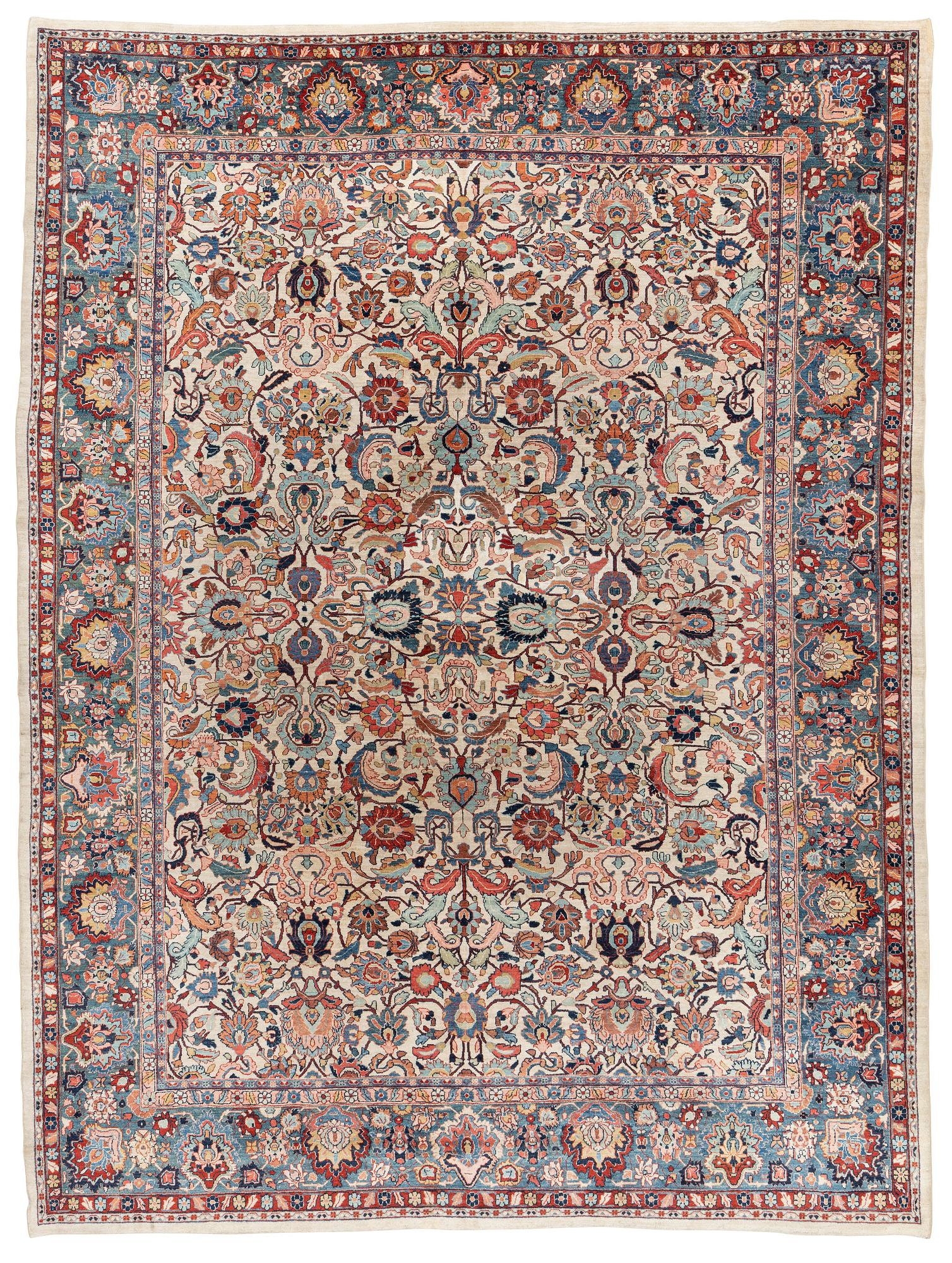 A semi-antique Sarouk carpet, ca 404 x 305 cm.