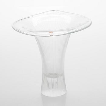 Tapio Wirkkala, maljakko, "Kantarelli", signeerattu Tapio Wirkkala, Iittala 6 / 1994.