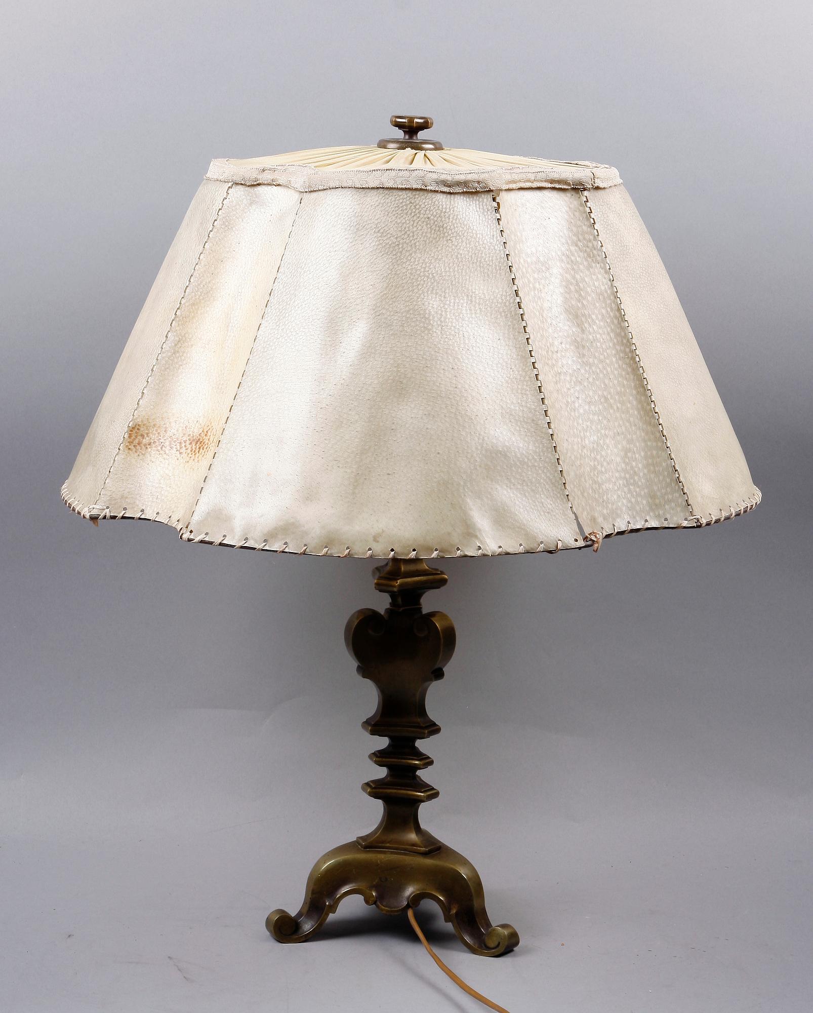 BORDSARMATUR, mässing, barockstil, 1900-talets första hälft.